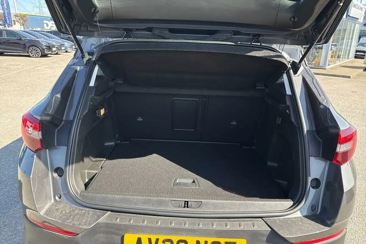 2020-vauxhall-grandland-x-12-business-edition-nav-big-20