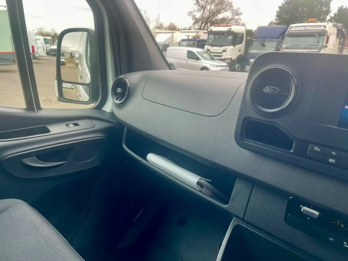 2022-mercedes-benz-sprinter-20cdi-315-l3h2-progressive-150pseu6d-panel-eco-gear-360-big-20