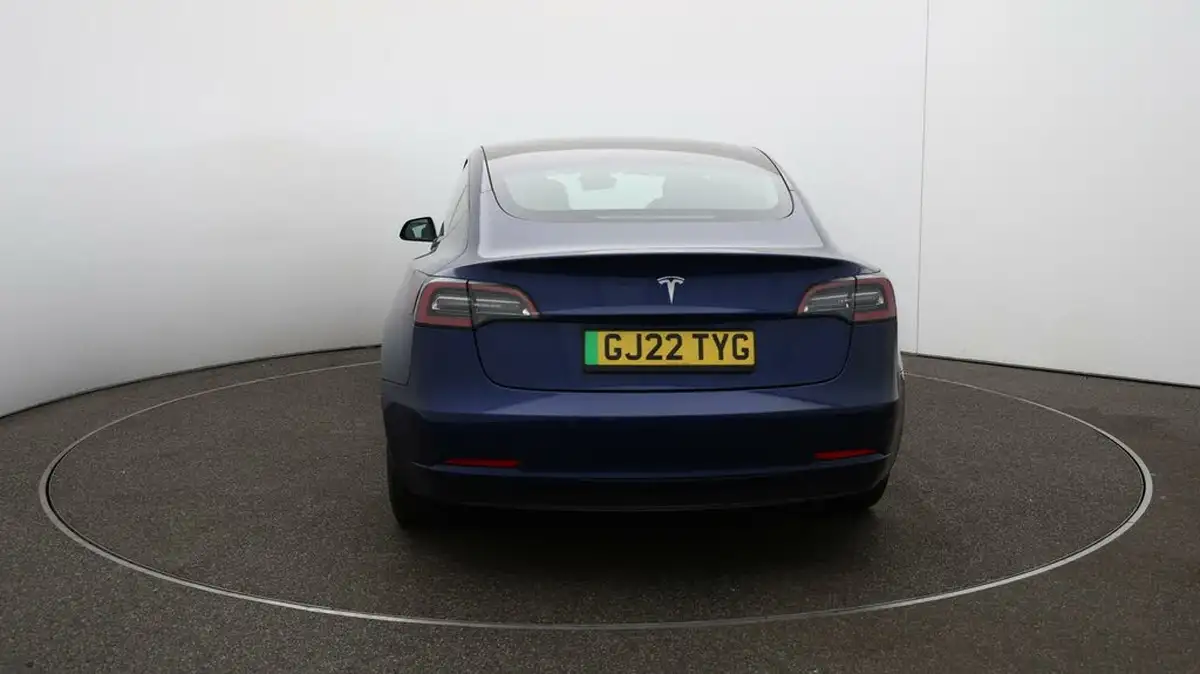 2021-tesla-model-3-e-standard-plus-big-50