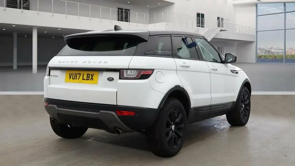 2017-land-rover-range-rover-evoque-20td4-se-auto-big-7