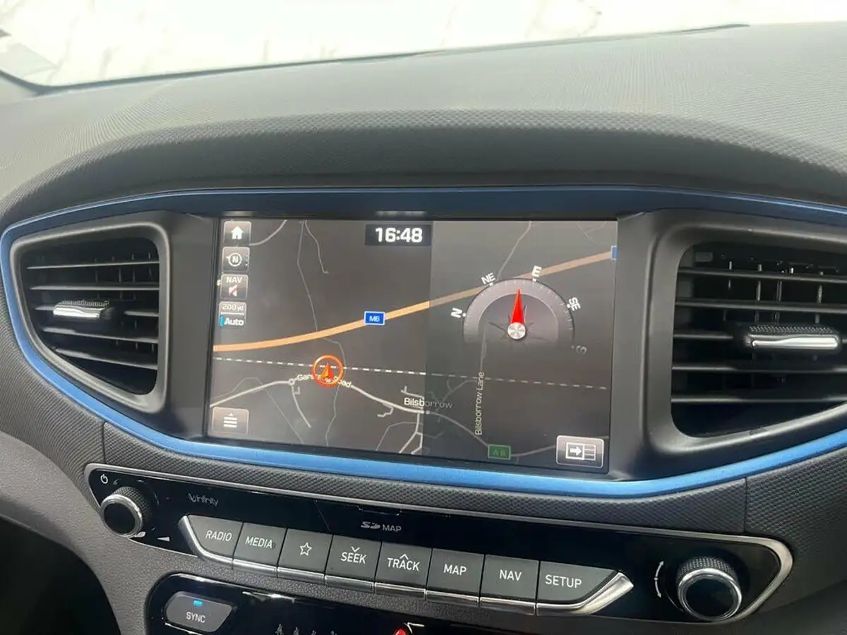 2019-hyundai-ioniq-16-gdi-premium-se-plug-in-hybrid-big-20