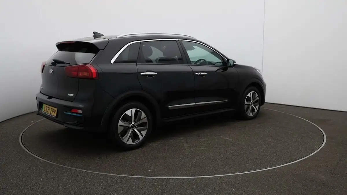 2021-kia-e-niro-ev-4-big-49