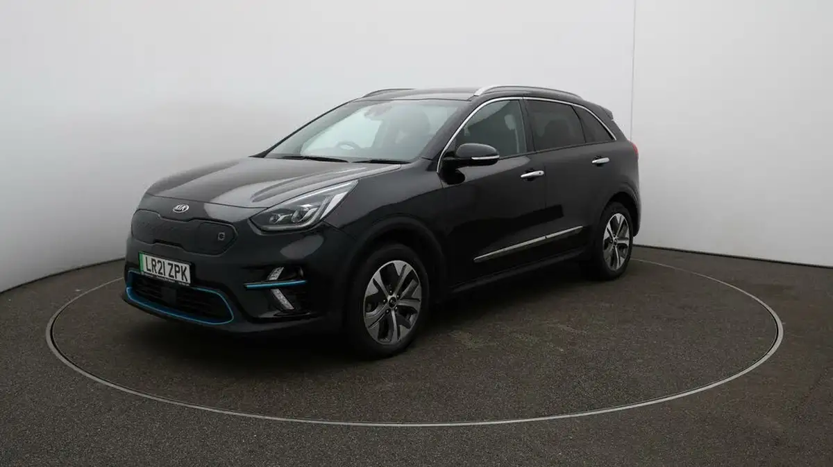 2021-kia-e-niro-ev-4-big-3