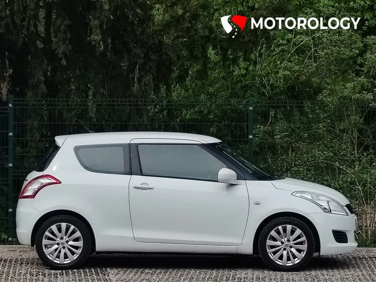 2012-suzuki-swift-12-sz3-3d-big-8