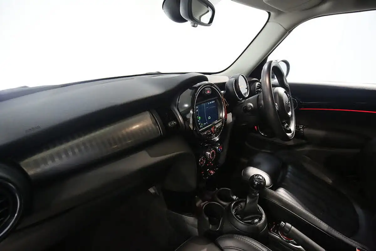 2019-mini-cooper-15-cooper-exclusive-134bhp-hatchback-5d-big-18