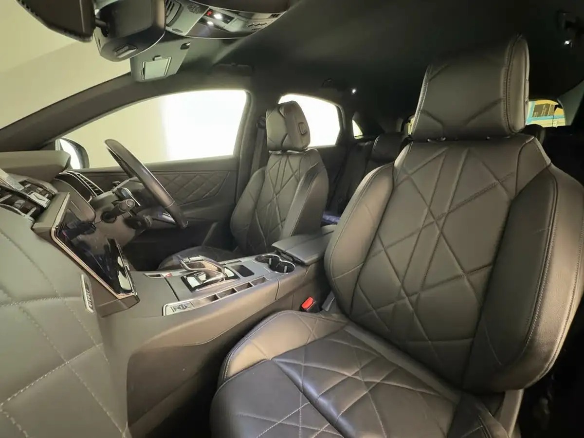 2021-ds-ds-7-crossback-e-tense-prestige-300ps-4x4-5d-big-11