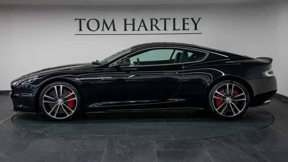 2011-aston-martin-dbs-60-touchtronic-big-3