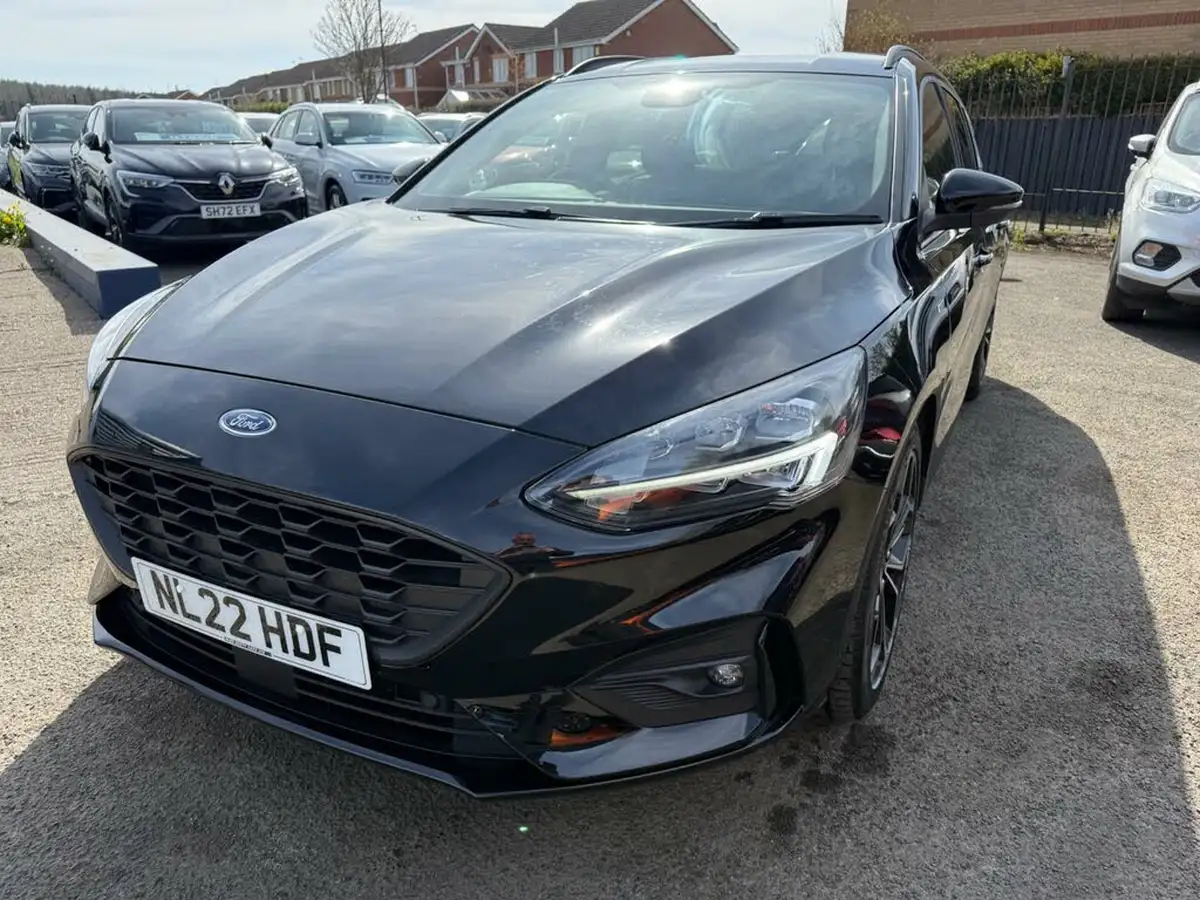 2022-ford-focus-big-4