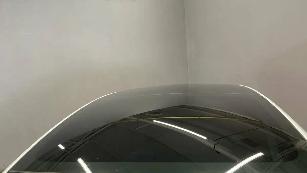 2020-tesla-model-3-e-performance-big-17