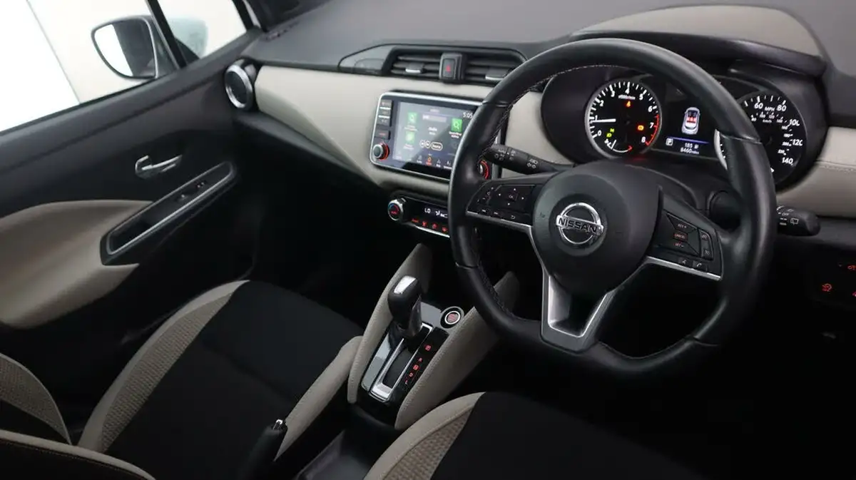 2022-nissan-micra-10-ig-t-tekna-cvt-big-9