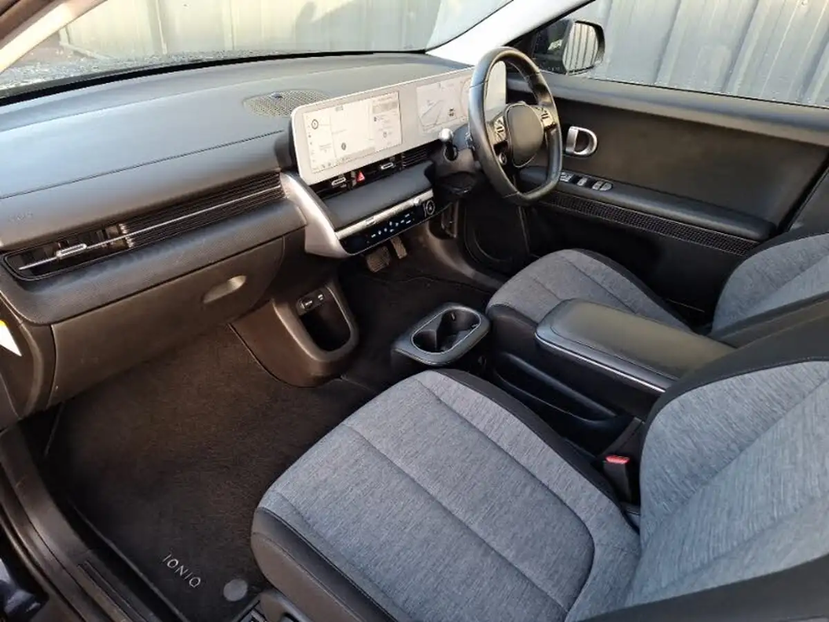 2021-hyundai-ioniq-5-e-premium-217ps-73kwh-rwd-big-4