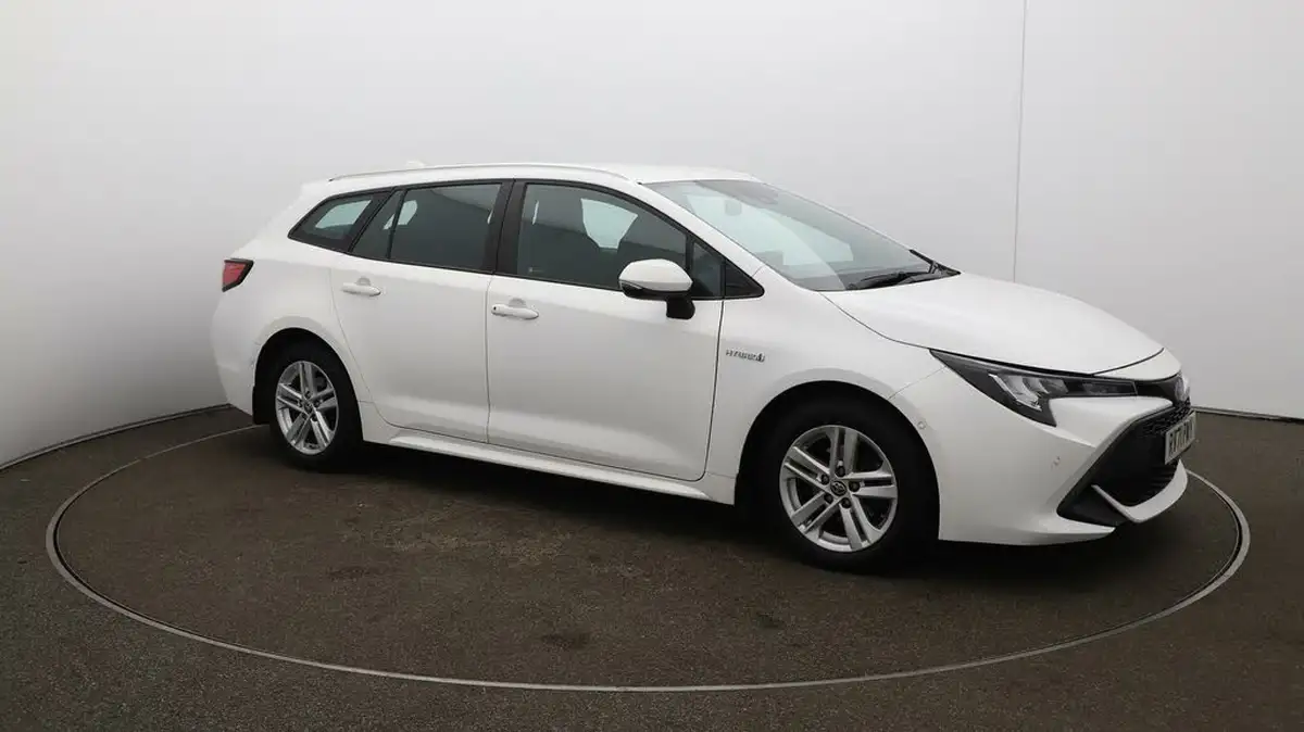 2021-toyota-corolla-18-vvt-i-icon-tech-spare-wheel-touring-sports-5d-big-38