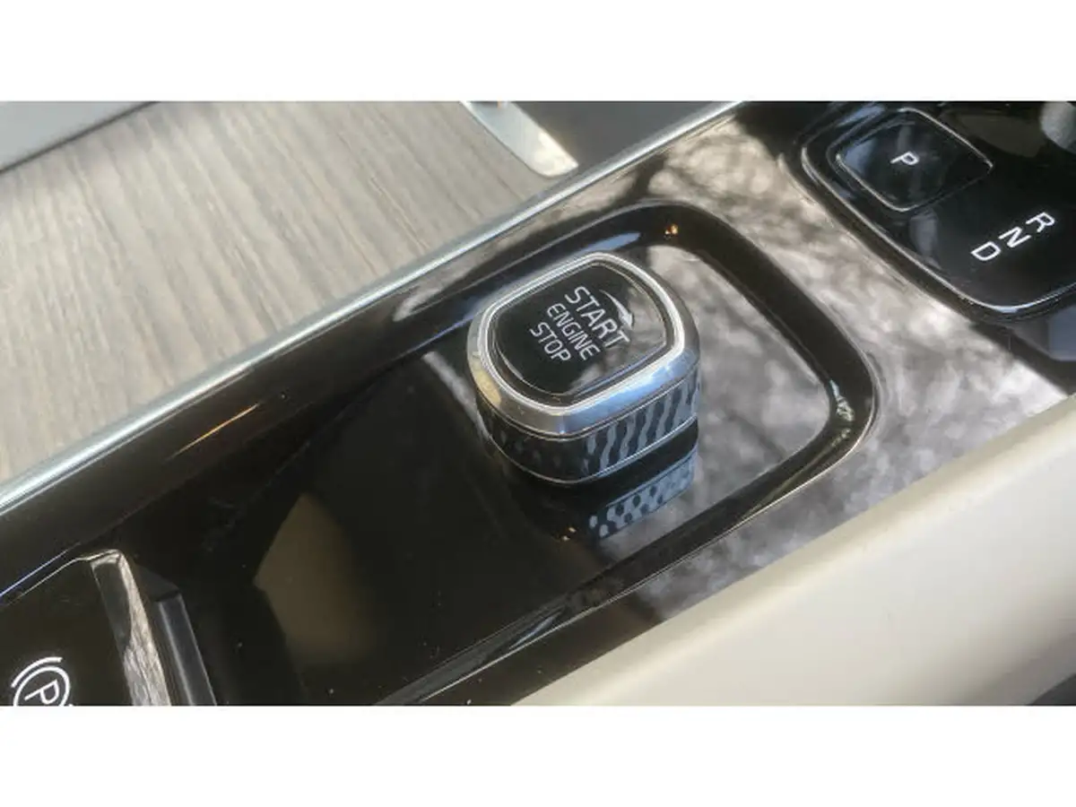 2022-volvo-xc60-20td-b4-plus-big-22