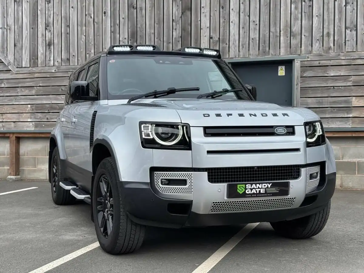 2022-land-rover-110-defender-30-d250-hard-top-se-110-2997cc-big-9