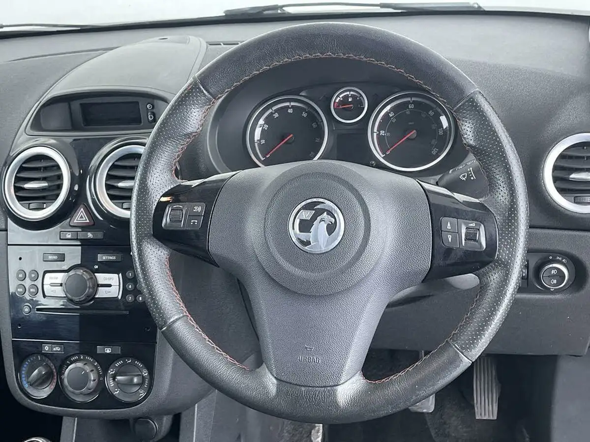 2012-vauxhall-corsa-12-sxi-16v-3d-big-20
