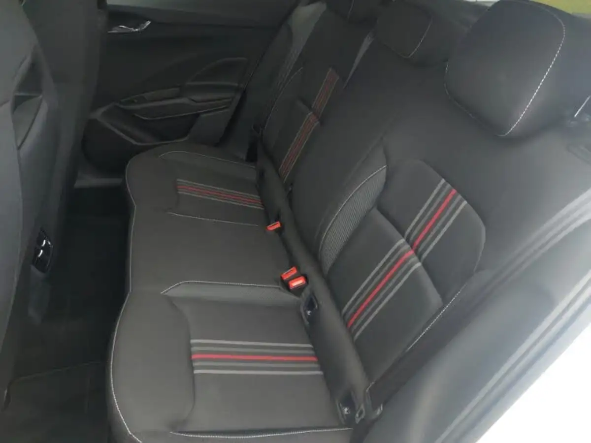 2024-skoda-fabia-15-tsi-monte-carlo-big-5