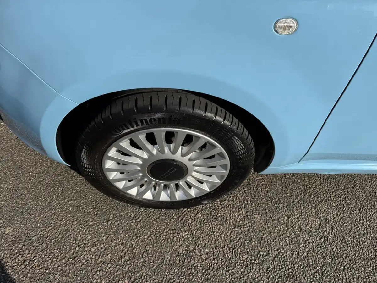 2013-fiat-500-big-24