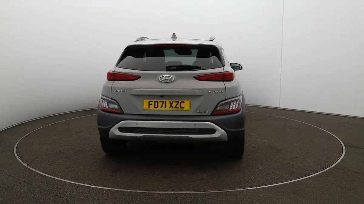 2022-hyundai-kona-16-gdi-premium-big-6