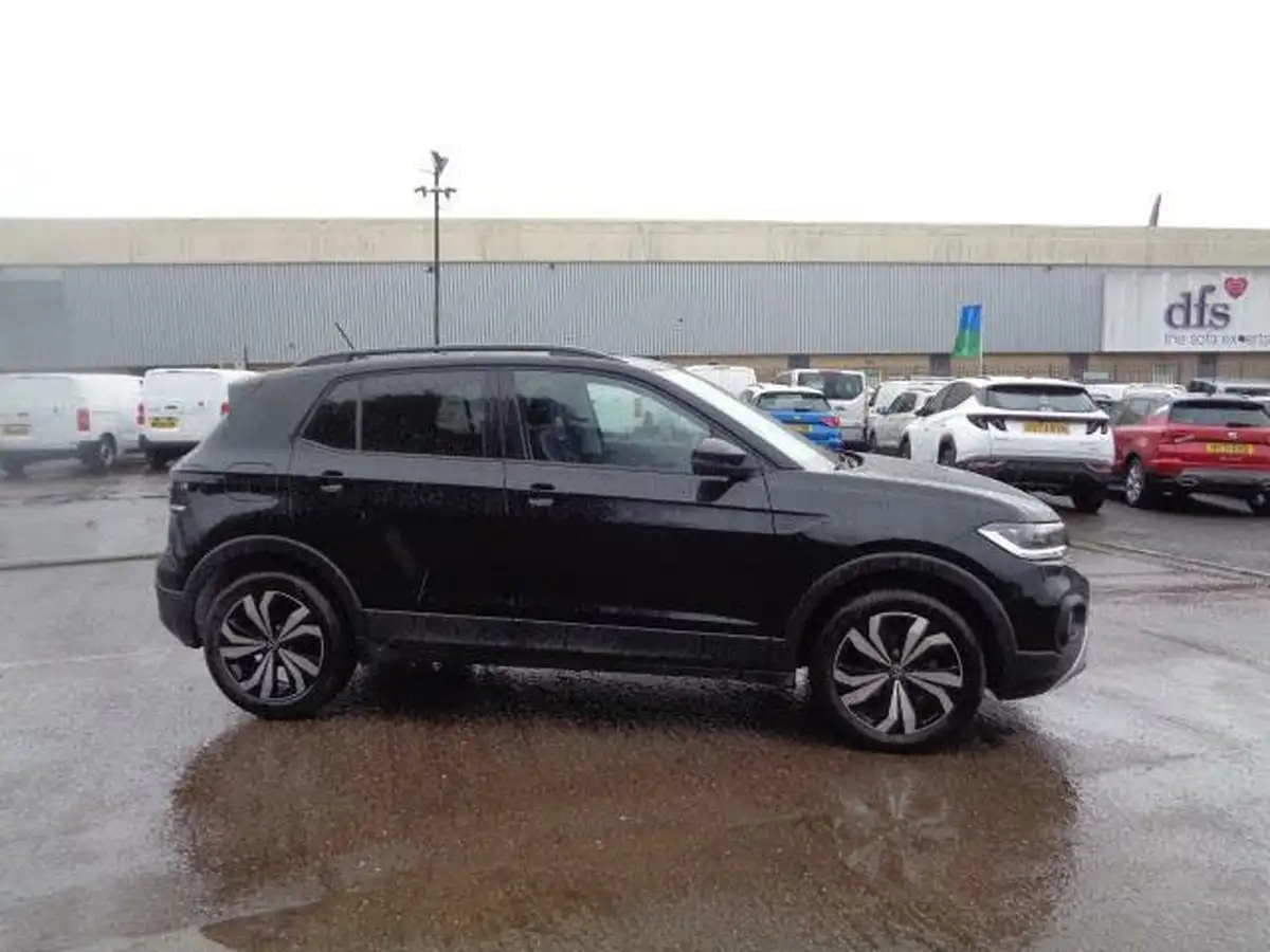 2023-volkswagen-t-cross-10-tsi-black-edition-110ps-big-1