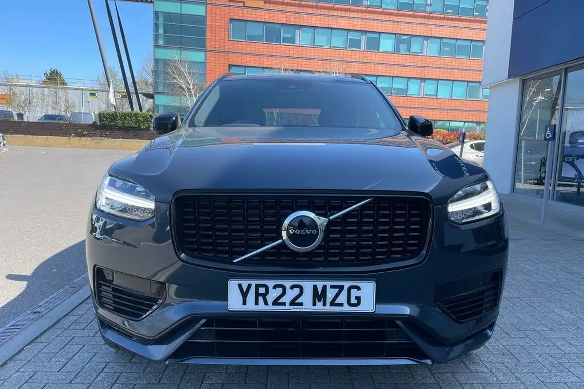 2022-volvo-xc90-20-t8-r-design-455bhp-big-13