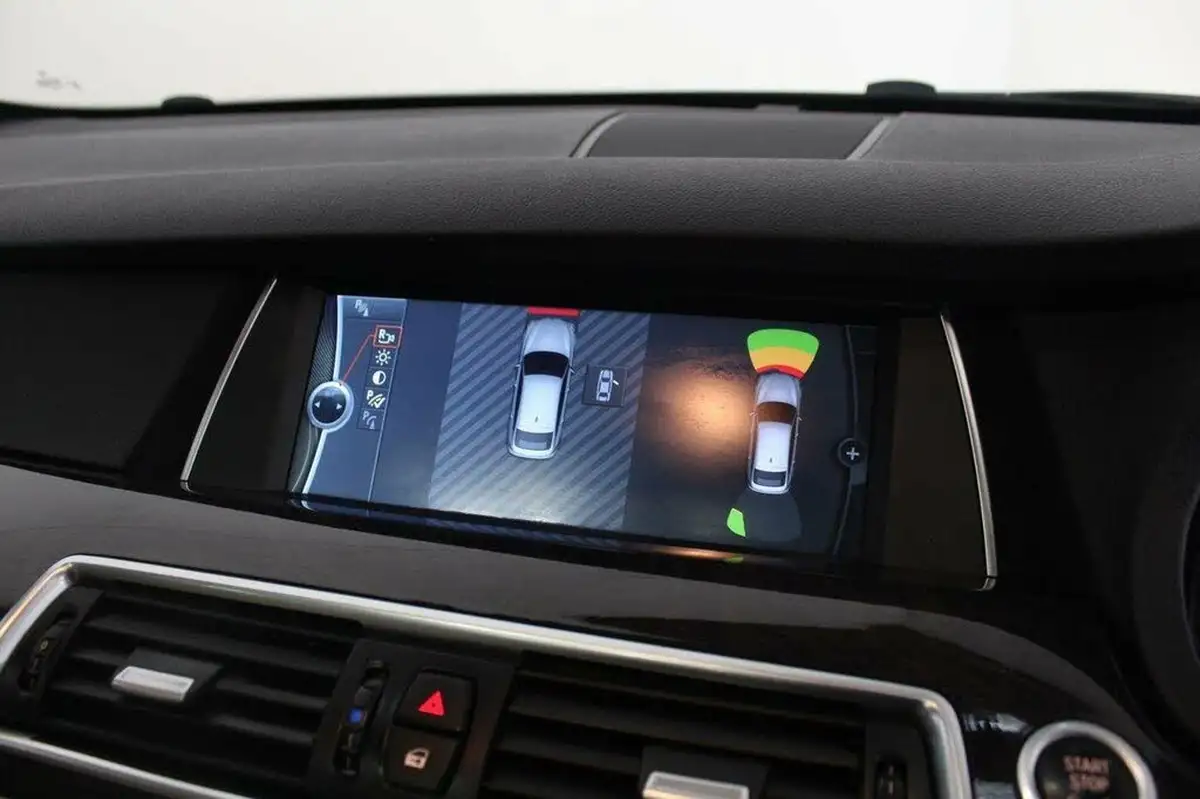 2012-bmw-5-series-30td-530d-m-sport-gt-big-31