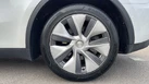 2022-tesla-model-y-e-long-range-small-17
