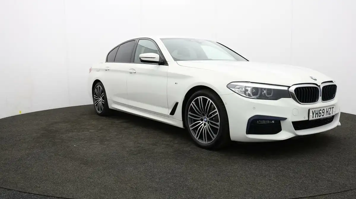 2019-bmw-5-series-20td-520d-m-sport-190bhp-plus-pack-saloon-4d-big-0
