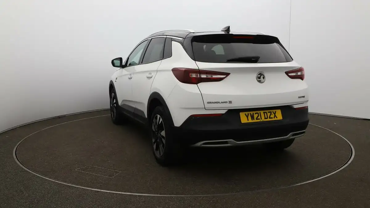 2021-vauxhall-grandland-x-12-griffin-big-54