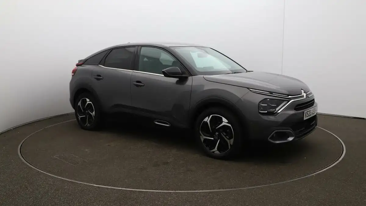 2023-citroen-c4-15bluehdi-shine-plus-big-36