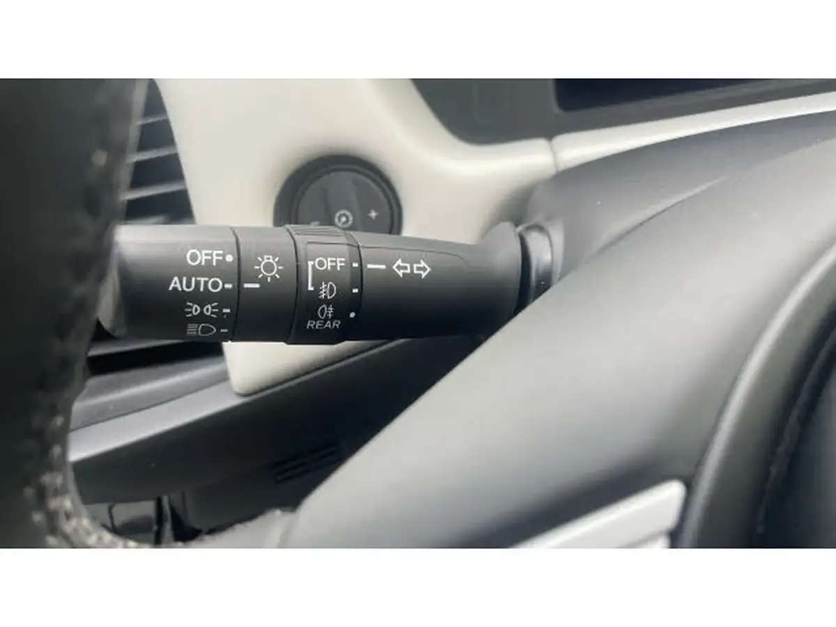 2023-honda-jazz-15-i-mmd-ex-107ps-big-38