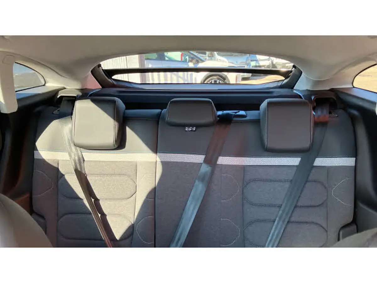 2023-citroen-c4-12-puretech-c-series-edition-big-14