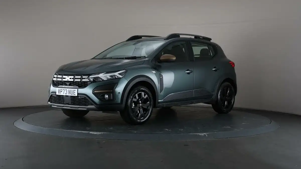 2023-dacia-sandero-stepway-10-tce-extreme-100bhp-bi-fuel-big-3