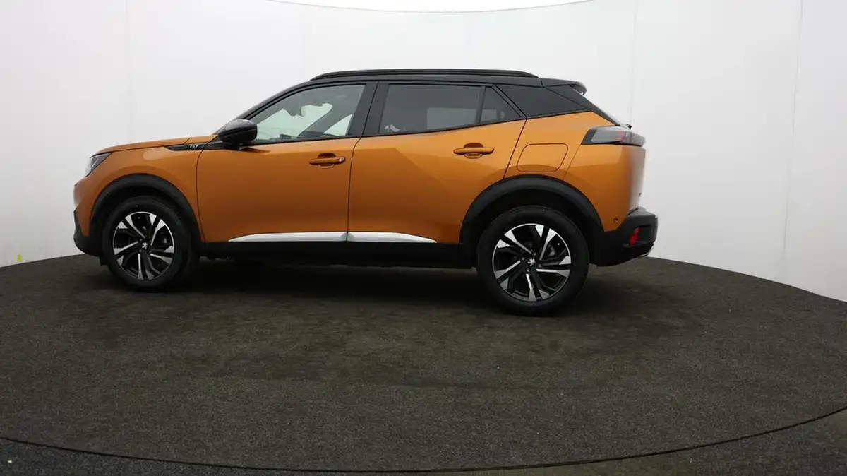 2021-peugeot-2008-suv-12-puretech-gt-big-62