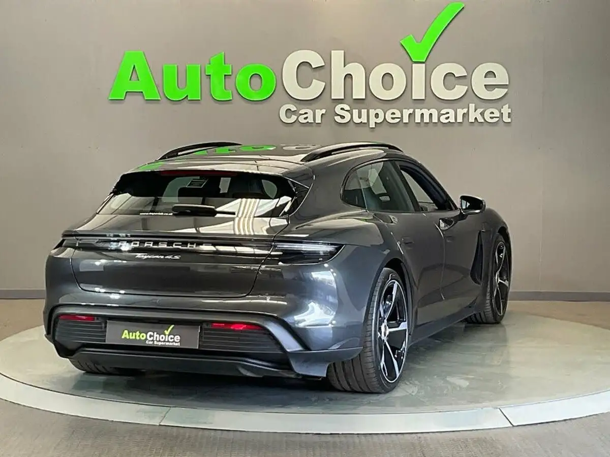 2023-porsche-taycan-e-4s-sport-turismo-571ps-performance-battery-plus-big-12