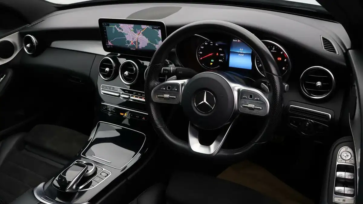 2019-mercedes-benz-c-class-20d-c220d-amg-line-premiumss-saloon-4d-big-8