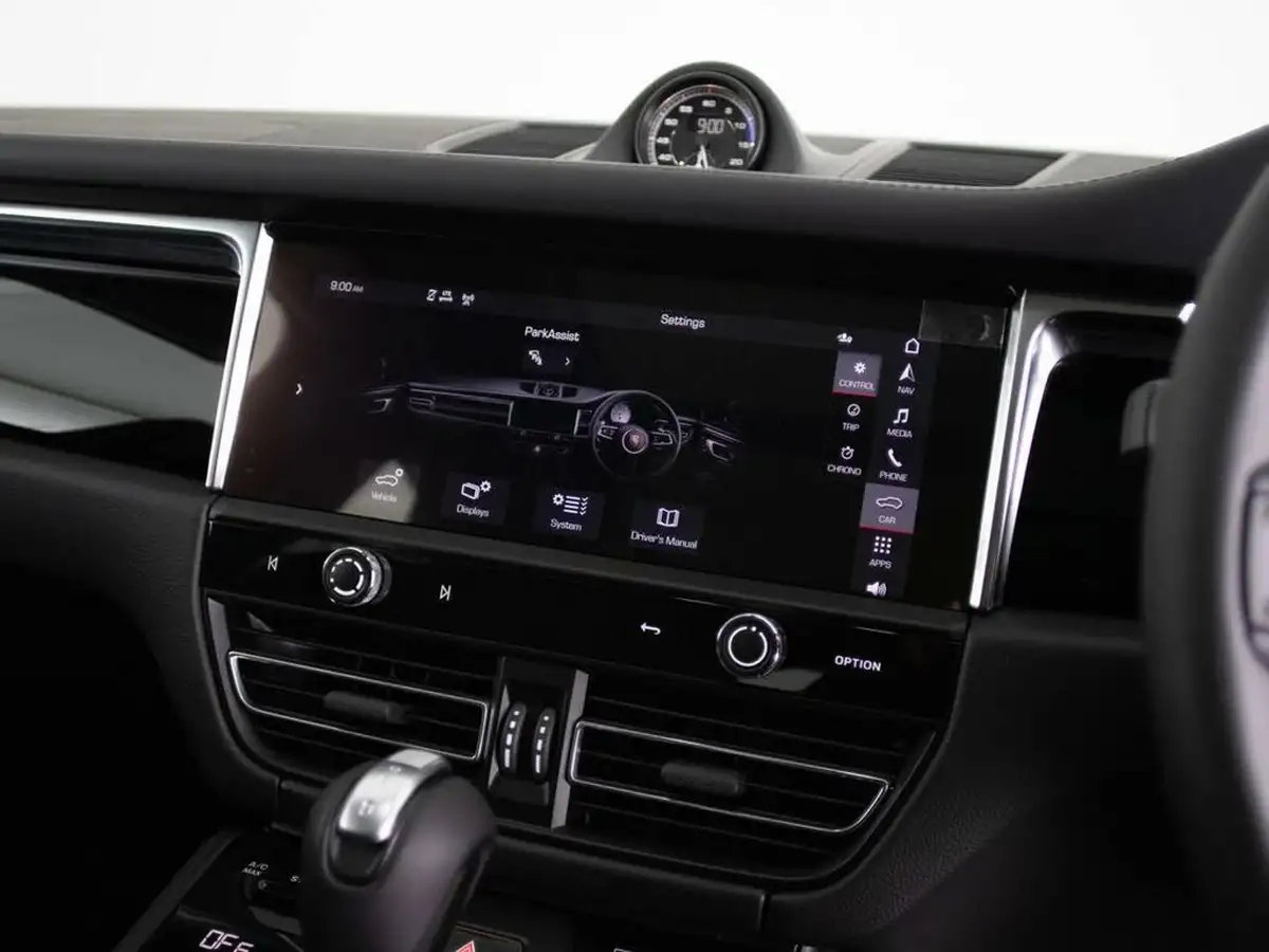 2025-porsche-macan-29-v6-s-big-56