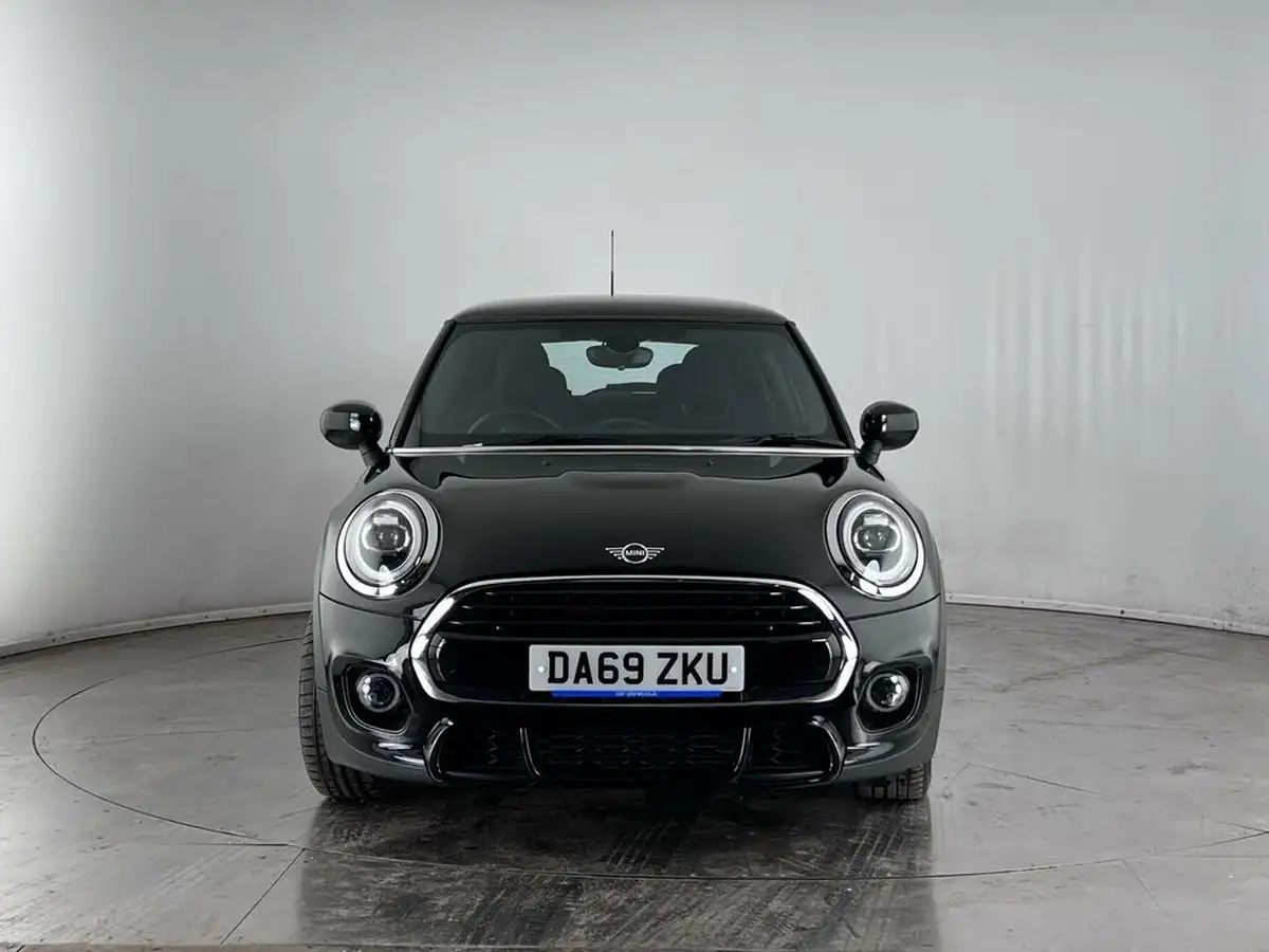 2019-mini-cooper-15-cooper-sport-hatchback-3d-big-4