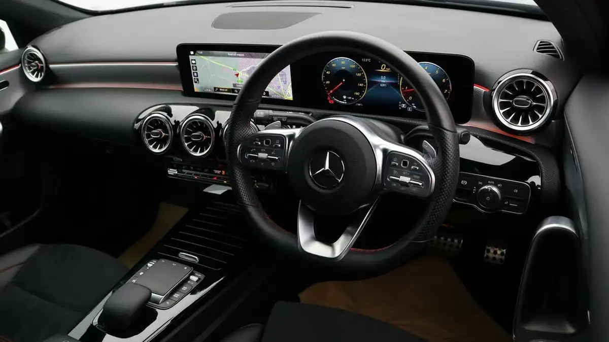 2022-mercedes-benz-a-class-13-a180-amg-line-premium-plus-night-edition-hatchback-5d-big-8