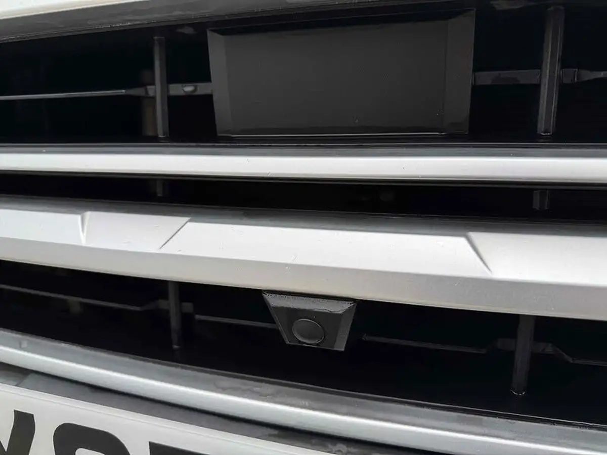 2023-maxus-t90ev-e-8855kwh-big-19