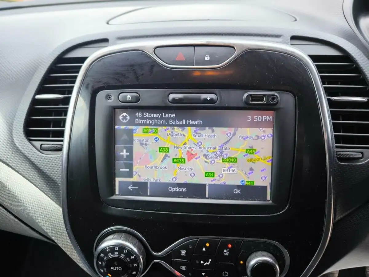 2014-renault-captur-15dci-dynamique-s-90bhp-energyss-big-14
