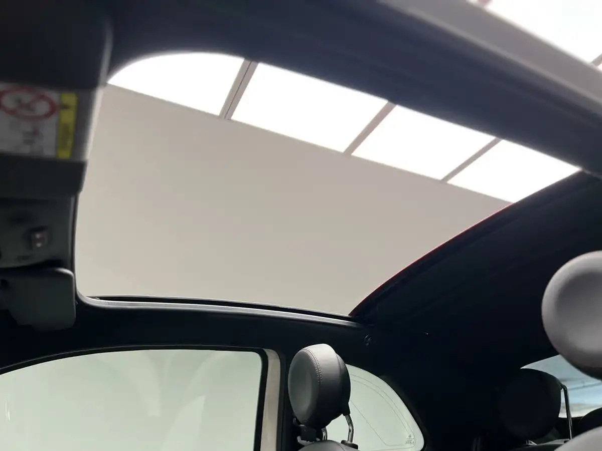 2020-fiat-500c-12-star-dualogic-big-15