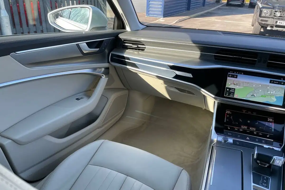 2022-audi-a6-avant-20-40-tfsi-sport-big-34