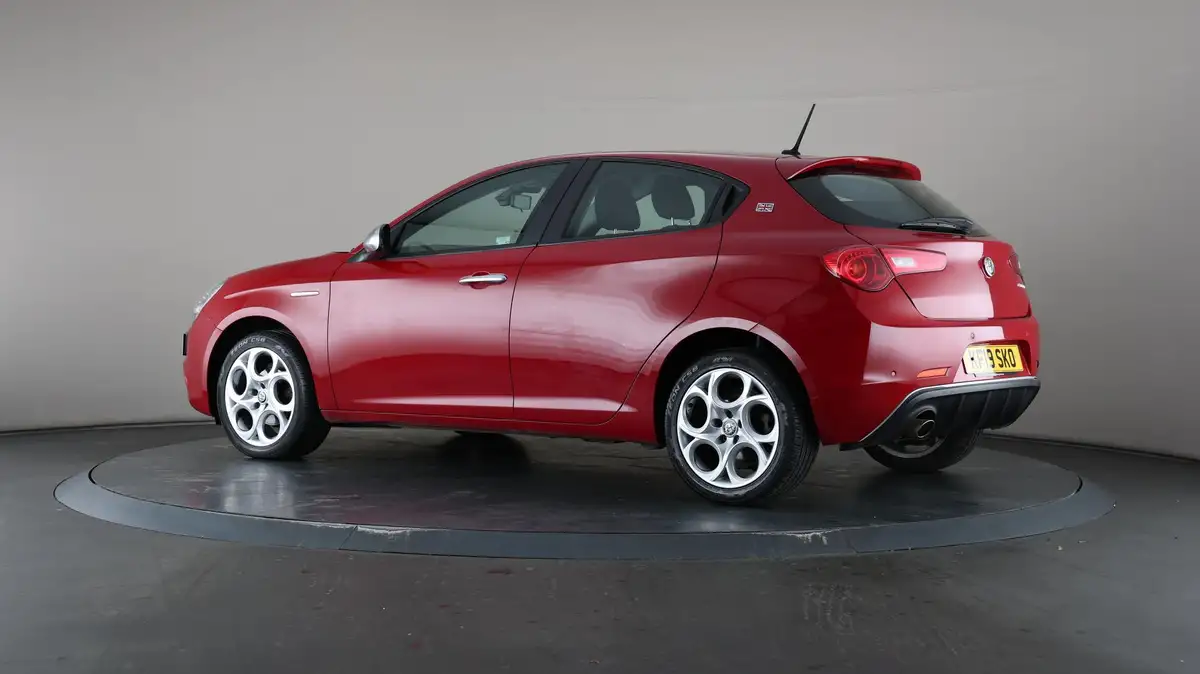 2019-alfa-romeo-giulietta-16jtdm-2-super-big-64