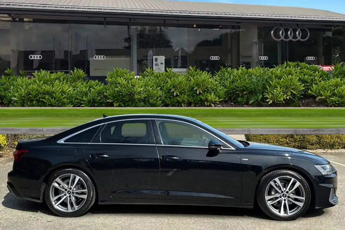 2022-audi-a6-saloon-20-40-tfsi-s-line-big-2