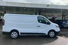 2022-renault-trafic-20dci-sl28-130-business-small-5