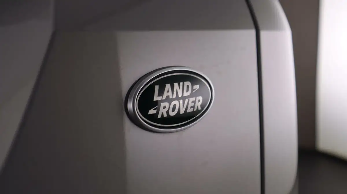 2022-land-rover-range-rover-evoque-20-d165-s-big-22