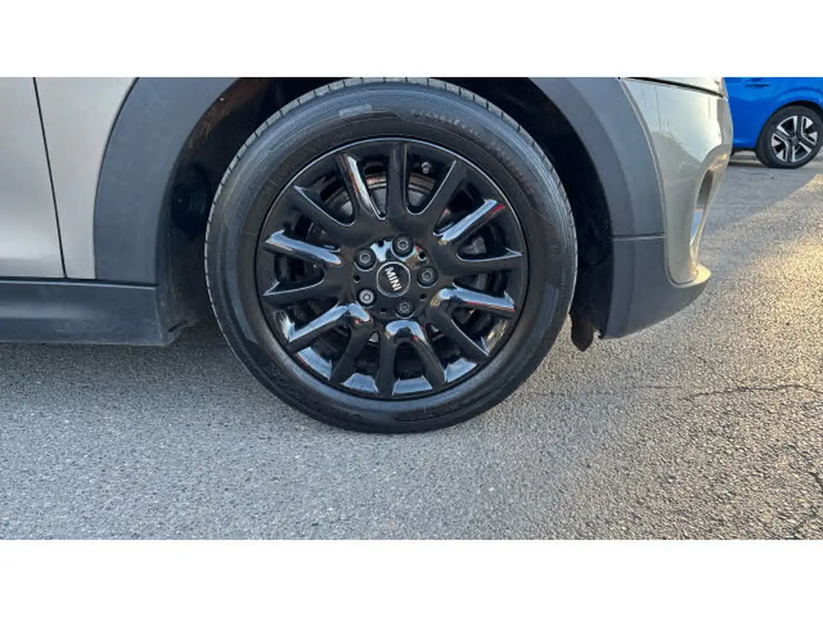 2017-mini-cooper-15-cooper-ss-hatchback-3d-auto-big-35