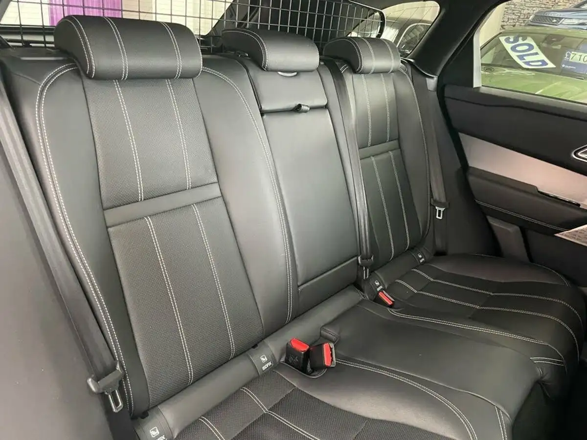 2019-land-rover-range-rover-velar-20-d180-r-dynamic-se-big-23