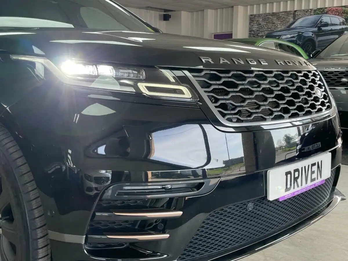 2019-land-rover-range-rover-velar-20-d180-r-dynamic-se-big-3
