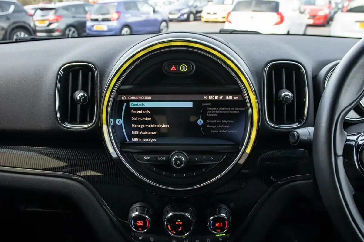 2019-mini-countryman-15-cooper-s-e-phev-exclusive-big-25